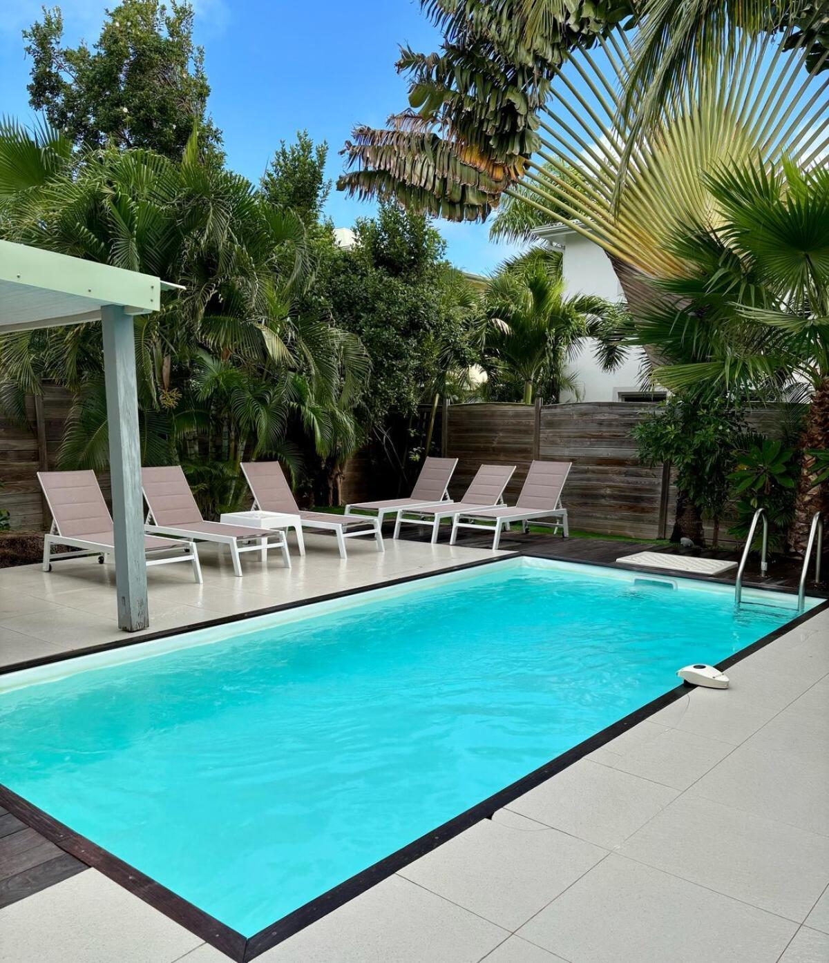 Villa Magellan, Walkable Orient Bay Beach, Private Pool Luaran gambar