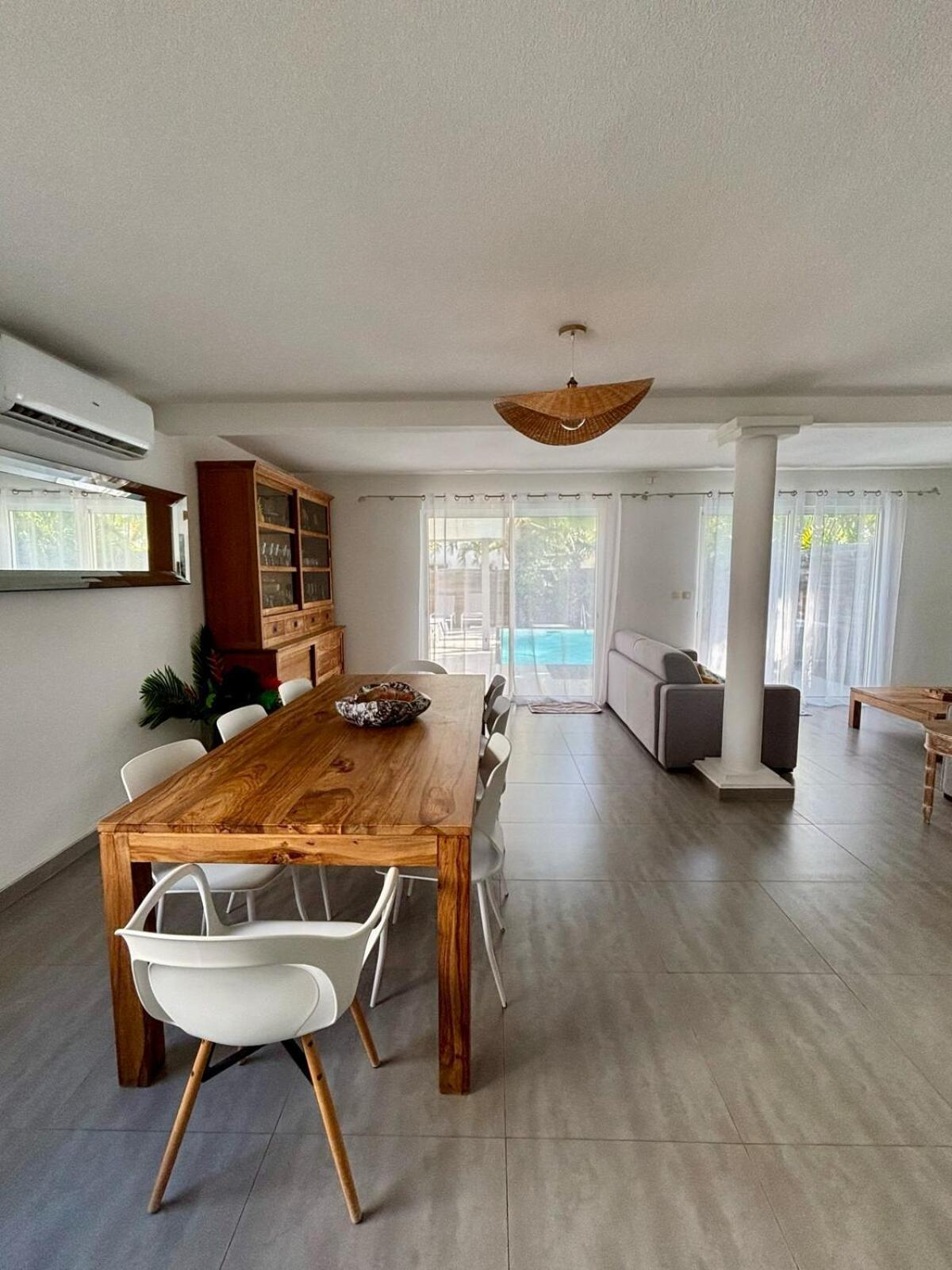 Villa Magellan, Walkable Orient Bay Beach, Private Pool Luaran gambar