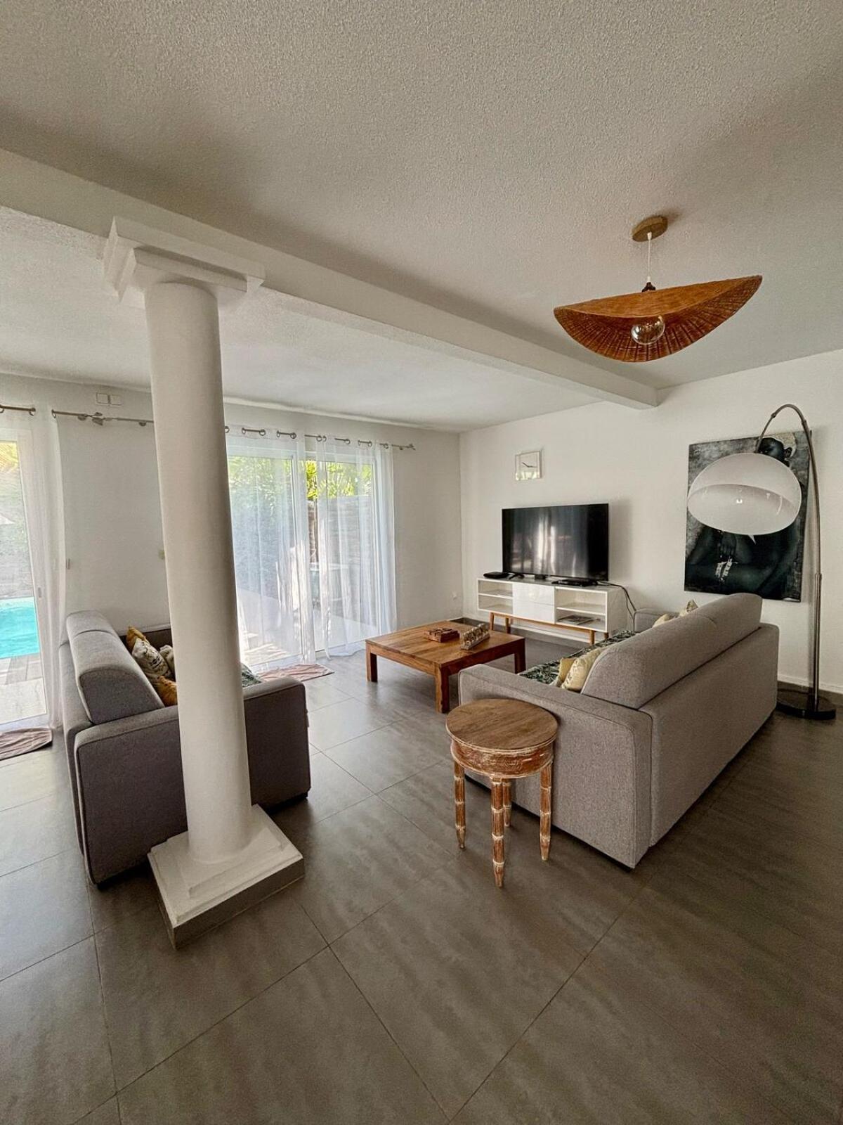 Villa Magellan, Walkable Orient Bay Beach, Private Pool Luaran gambar